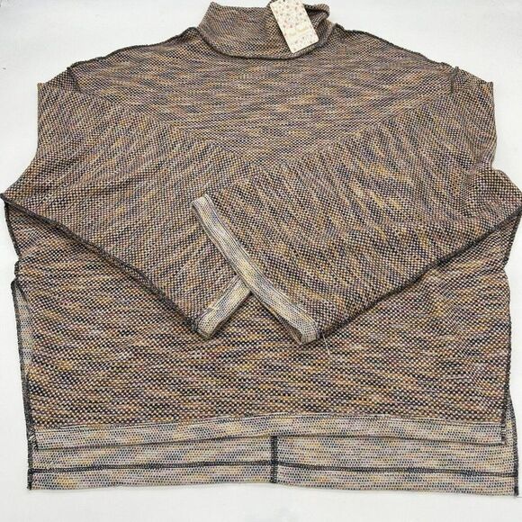 Free People Sunny Days Turtleneck Wide sleeve top NWT Large - Picture 1 of 8